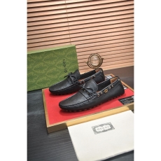 Gucci Low Shoes